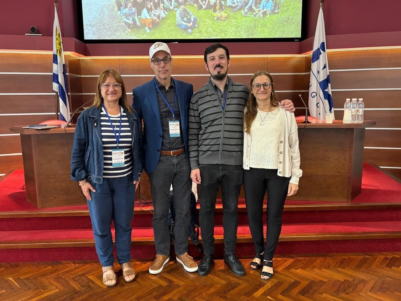 LatInmVet, Colonia: invited talk on the AI-based tool we built for teaching veterinary immunology.